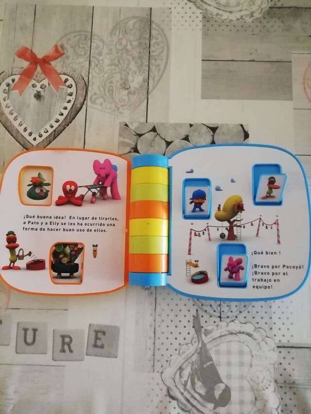Pocoyo libro electronico.