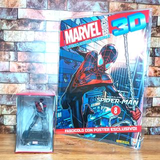 Action figure Miles Morales con poster e storia 