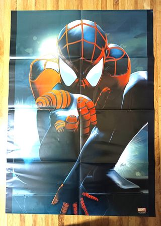Action figure Miles Morales con poster e storia 