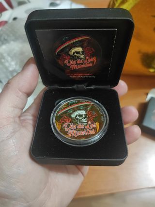 Onza plata dia de los muertos