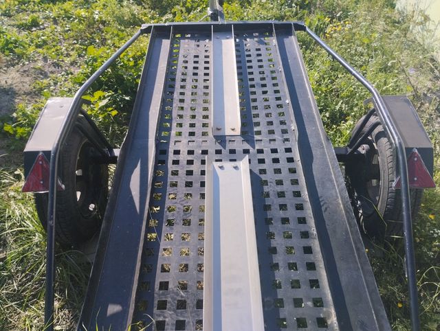 SE VENDE REMOLQUE 3 MOTOS