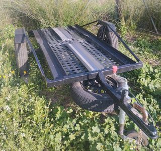 SE ALQUILA REMOLQUE 3 MOTOS