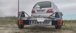 SE ALQUILA REMOLQUE 3 MOTOS