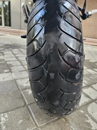 Yamaha FZ6 con extras