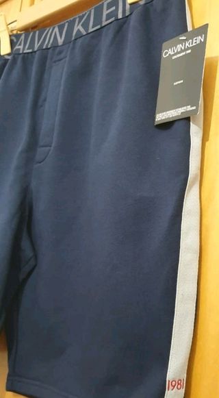 CALVIN KLEIN ORIGINAL A ESTRENAR XL DE U.S.A 