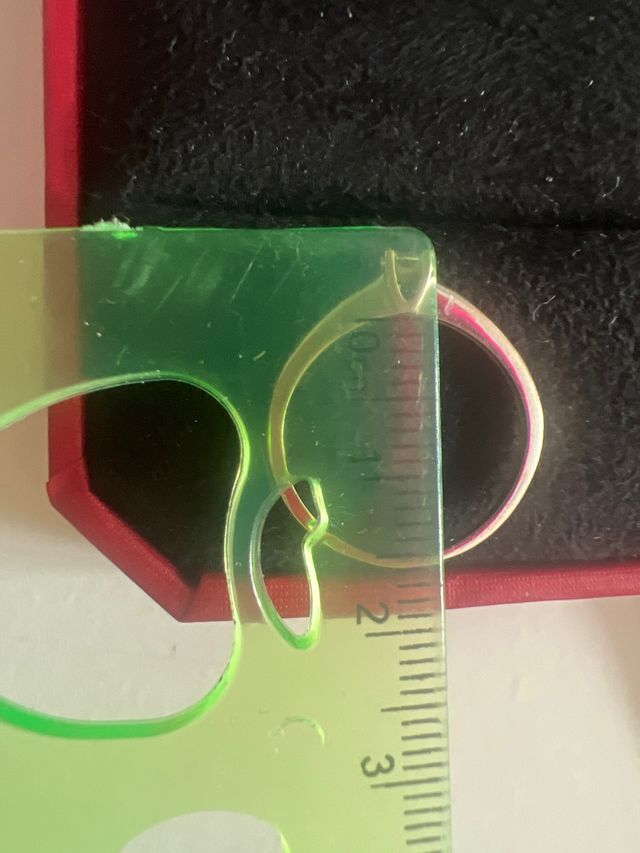 Anillo oro blanco con piedra