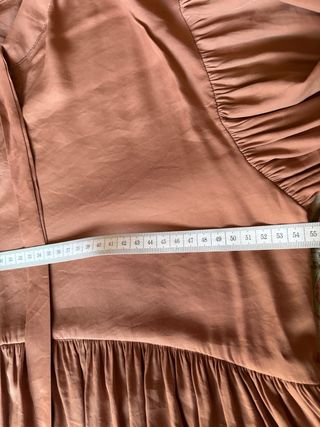 Vestido corto manga larga