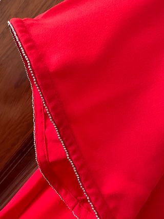 Blusa color rojo, talla M, nueva