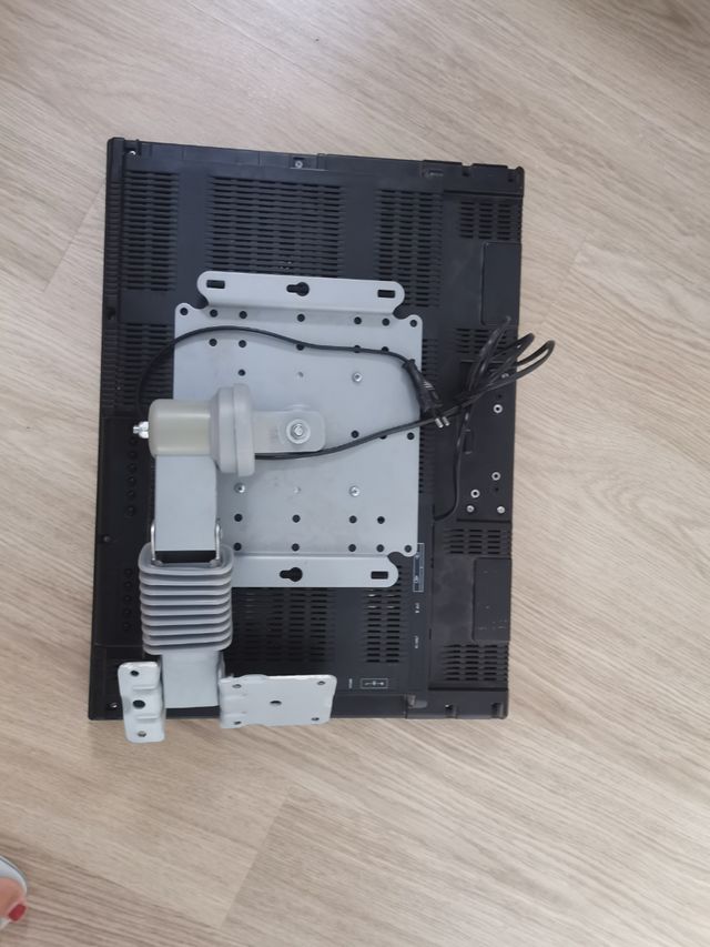 tv hdmi 25" con soporte