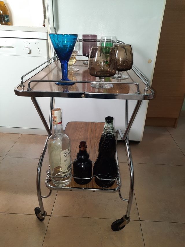 Cameriera vintage Mesa