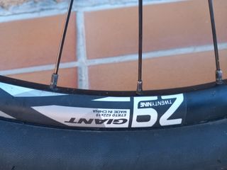 LLANTA GIANT XC3