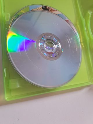 Caja Gta 5 con los 2 discos. 1 no funcional