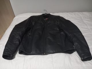 Suzuki B-King 1340cc, 27.000Km siempre en garaje