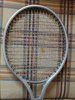 RAQUETA DE TENIS 