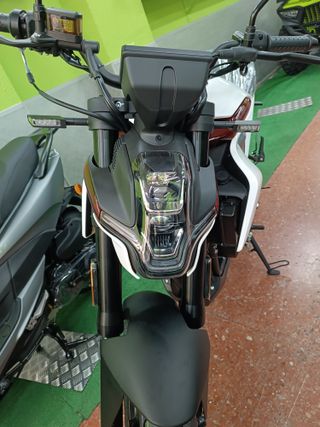 MALAGUTI DRAKON 125
