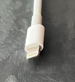 Lightning to VGA adapter Apple