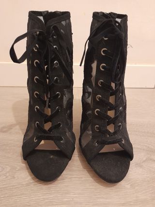 Zapatos (Zara)