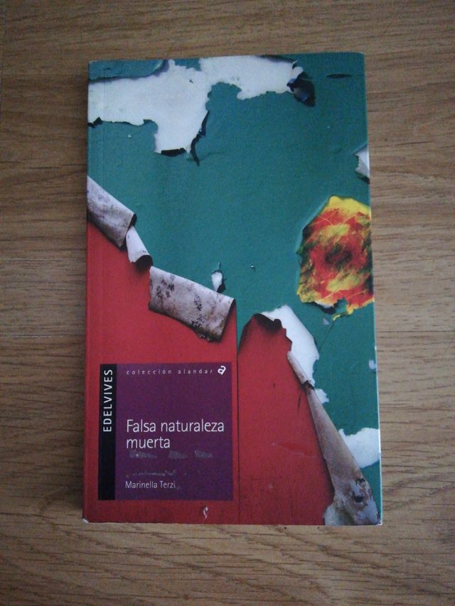 LIBRO FALSA NATURALEZA MUERTA