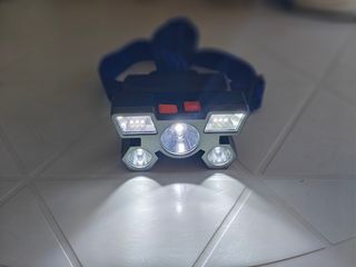 Linterna de pesca de gran alcance.