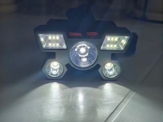 Linterna de pesca de gran alcance.