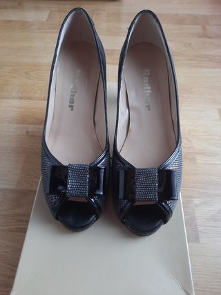 zapatos de tacón 