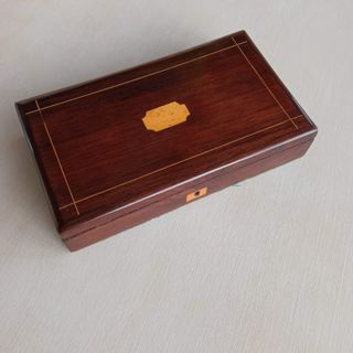 Caja de madera de palosanto