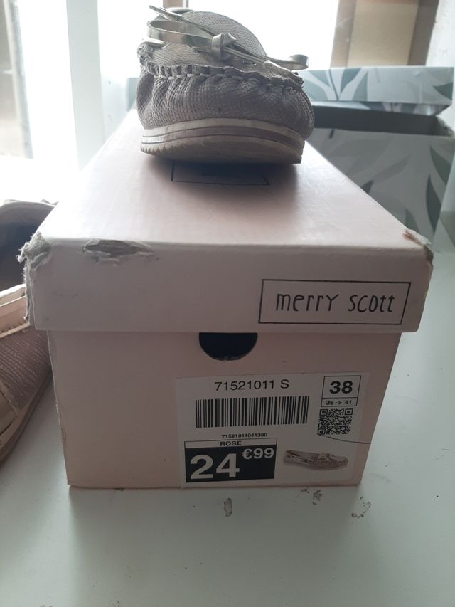 Mocasines beig y dorado t 38