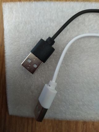 2 cables de 0.5 metros tipo USB sin estrenar