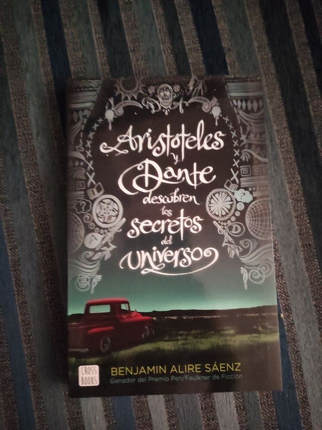 Libro: Aristóteles y Dante descubren los secretos