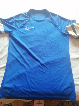 Camisetas Nike para entrenar