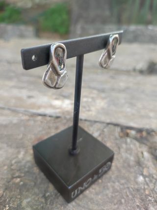 Pendientes Uno de 50