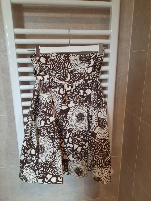 Falda Carolina Herrera