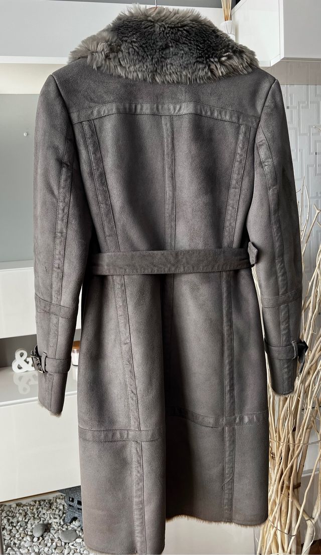 Abrigo Adolfo Domínguez