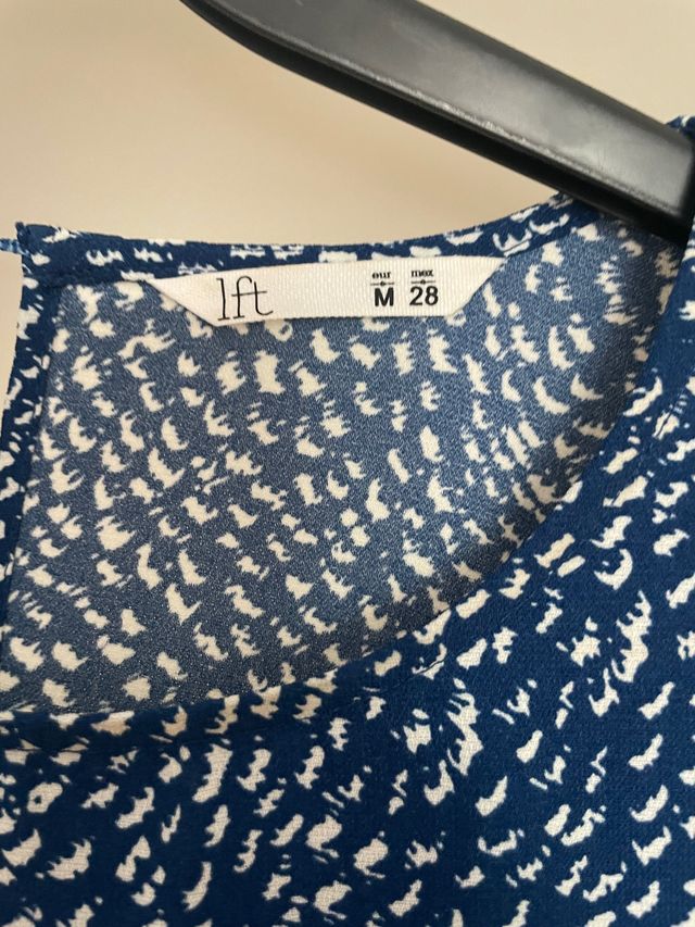 Vestido corto evasé lefties