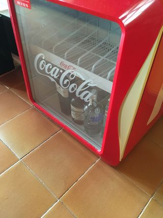 NEVERA COCACOLA 