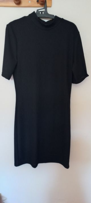 Traje negro corto