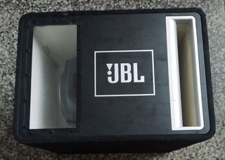 Subwoofer jbl con cajón 12 pulgadas