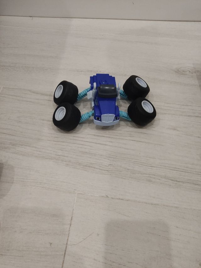 coche de blaze y crusher