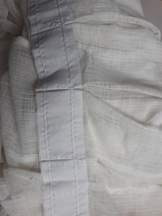 Cortina confecciónada ventanal grande