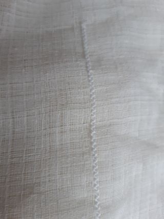 Cortina confecciónada ventanal grande