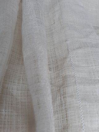 Cortina confecciónada ventanal grande