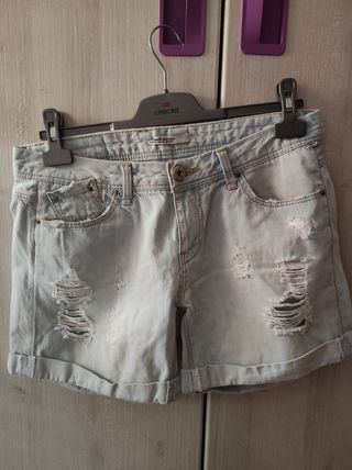 vaquero corto de Stradivarius