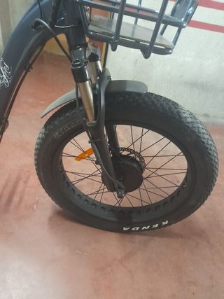 bicicleta 3 ruedas electrica, triciclo, Invictus