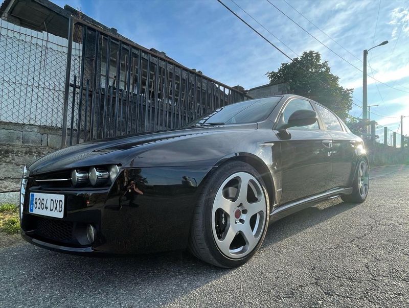Alfa Romeo 159 2007 - foto 1