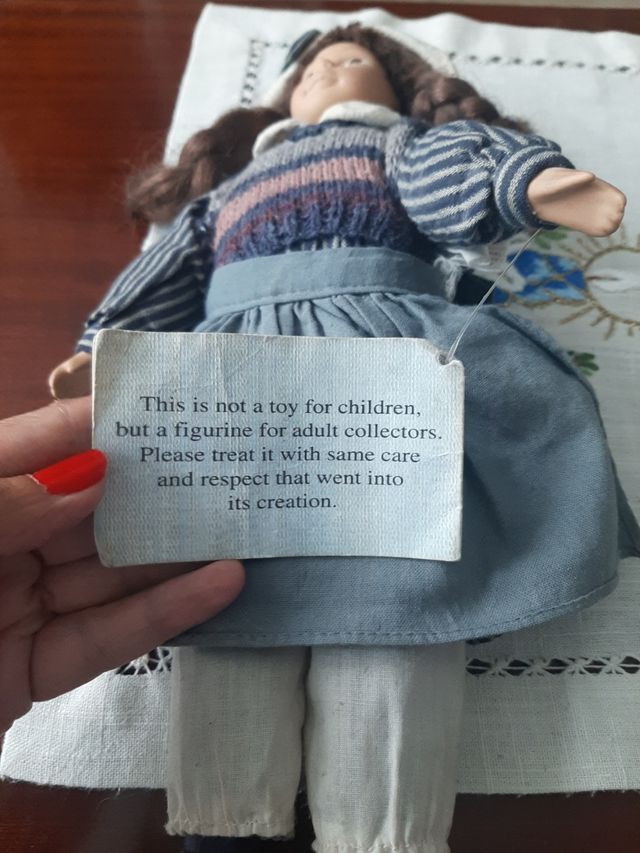 muñeca de porcelana kasma