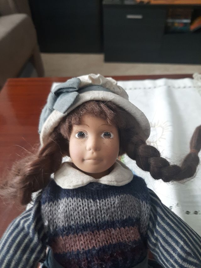 muñeca de porcelana kasma