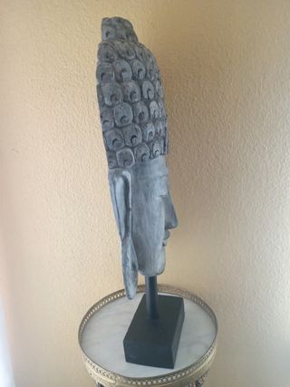 Cabeza buda gran tamaño