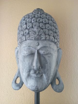 Cabeza buda gran tamaño