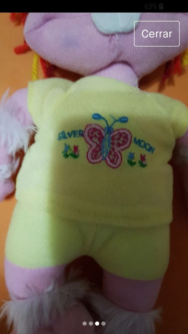 Peluche Lulila con pijama.