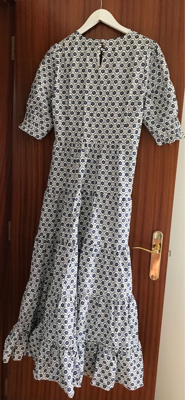 Vestido largo de molly Bracken con mucho vuelo